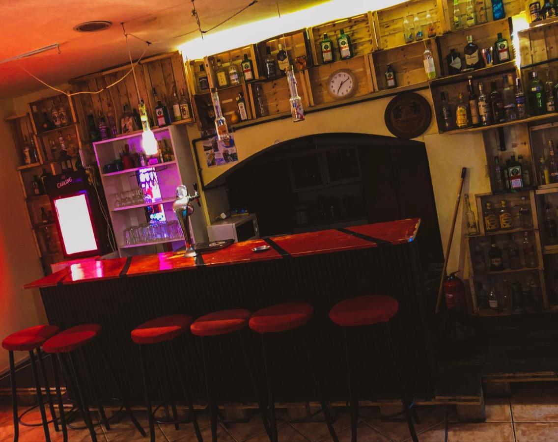 Whole Basement Former Pub3 For Bachelor / Bachelorette Party Budapest Esterno foto