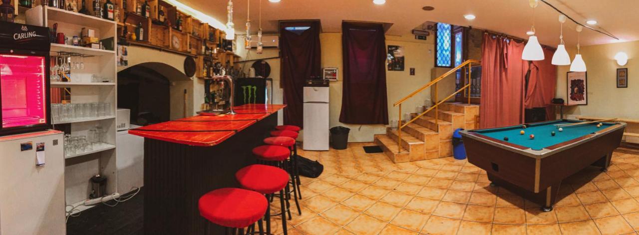 Whole Basement Former Pub3 For Bachelor / Bachelorette Party Budapest Esterno foto
