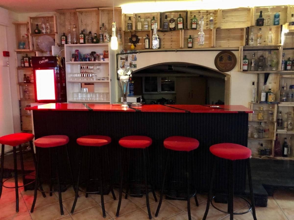 Whole Basement Former Pub3 For Bachelor / Bachelorette Party Budapest Esterno foto